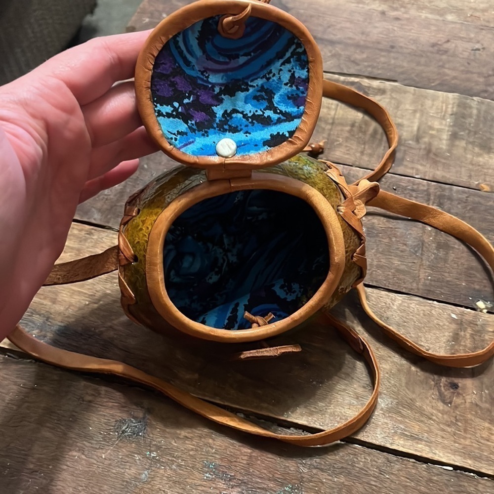 COCONUT mini purse 🥥. Make me an offer - Picture 3 of 17